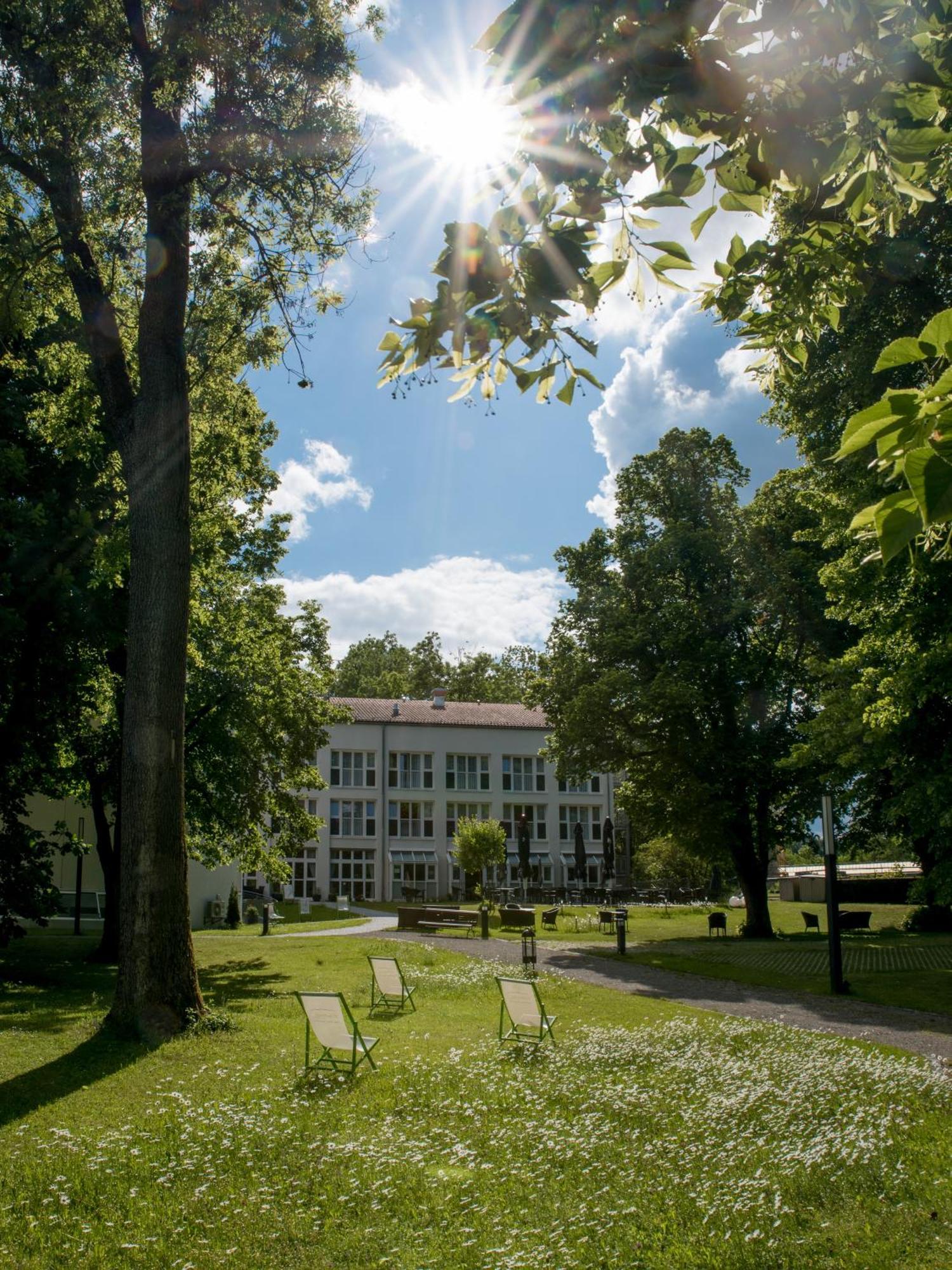 Hotel Raphael Im Allgaeu Кемптен Екстериор снимка